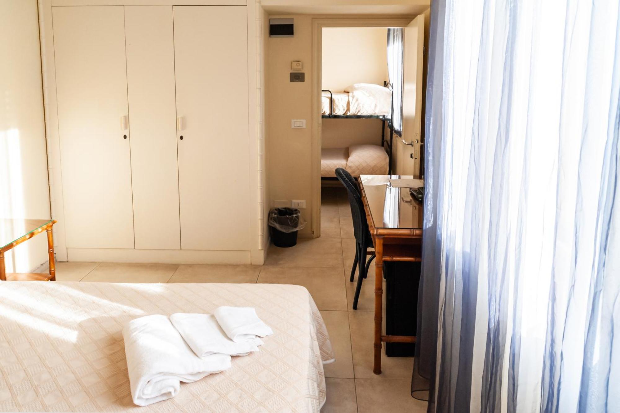 מילאנו מריטימה Hotel Trionfal מראה חיצוני תמונה