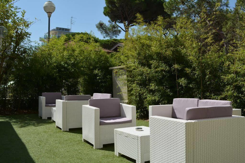 מילאנו מריטימה Hotel Trionfal מראה חיצוני תמונה